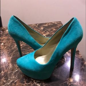 Jessica Simpson Pumps